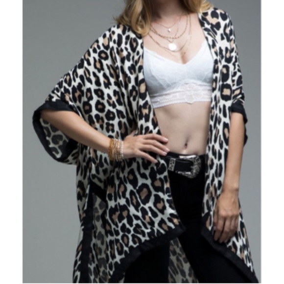 Kimono - Picture 3 of 11